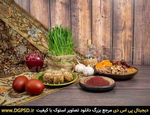 عکس سفره هفت سین با بکگراند چوبی